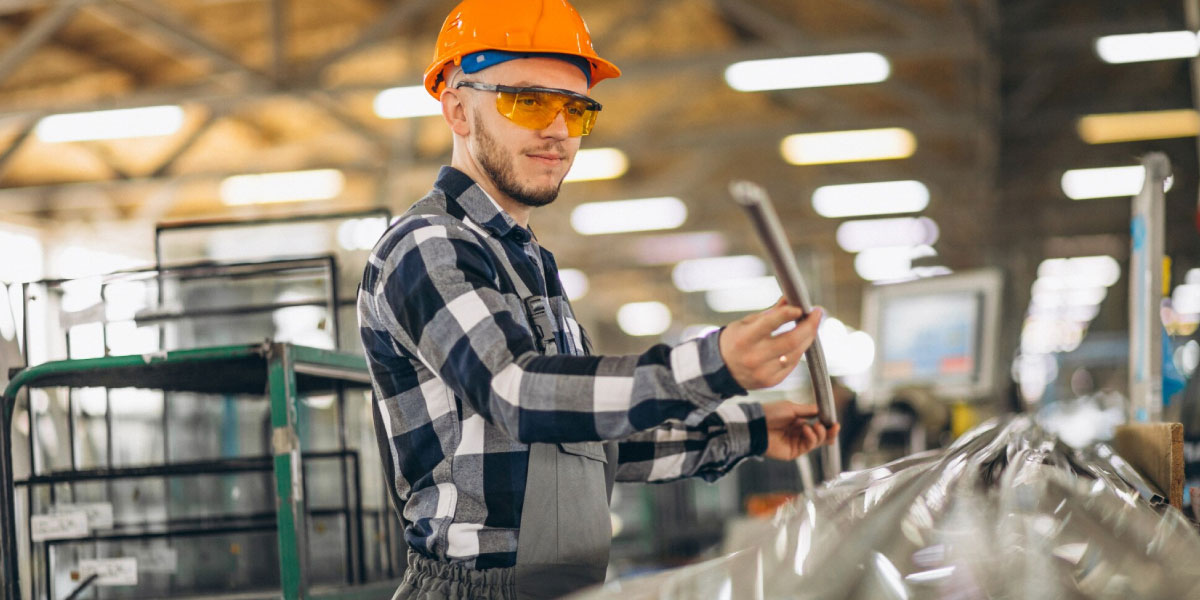 Photo of a worker wearing PPE